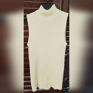 Cream/Gold Thread Sleeveless Turtleneck Top Large